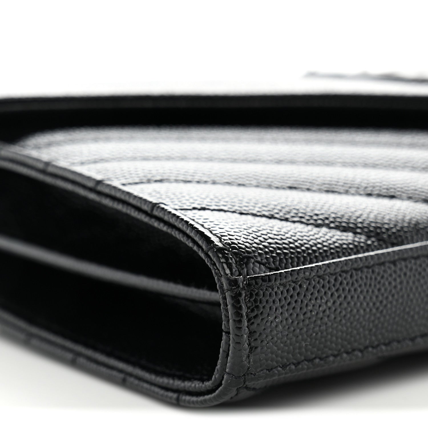 Saint Laurent Grain De Poudre Matelasse Chevron Monogram Monochrome Envelope Chain Wallet Black 9 of 11