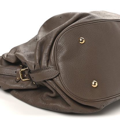 Louis Vuitton Mahina XL Taupe 8 of 9