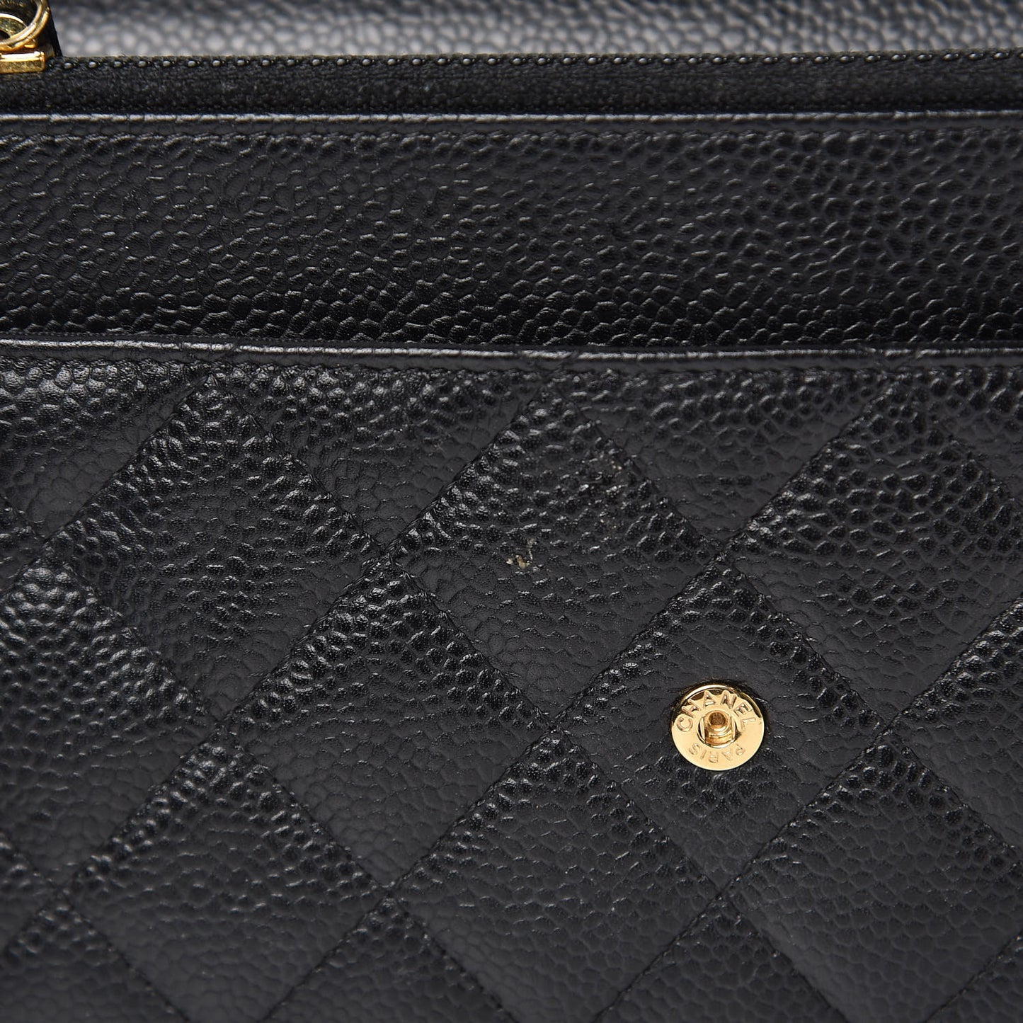 Caviar Quilted Wallet On Chain WOC Black
