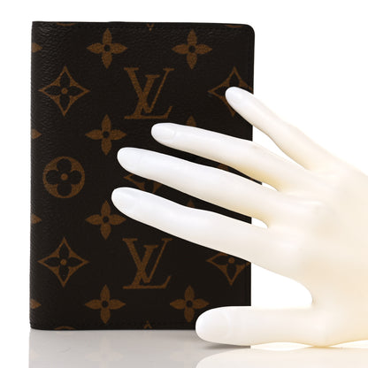 Louis Vuitton Monogram Small Ring Agenda Cover 2 of 9