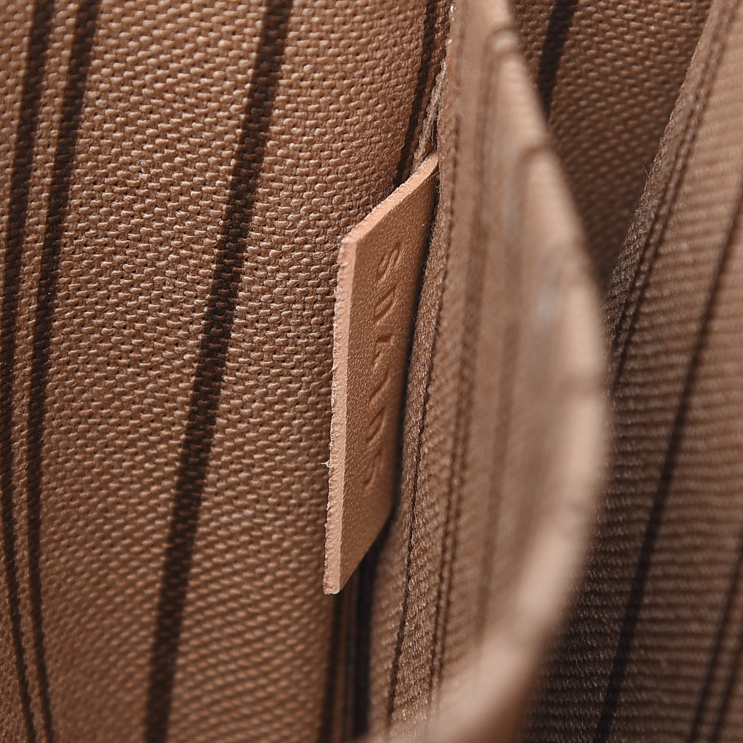 Monogram Neverfull MM GM Pochette