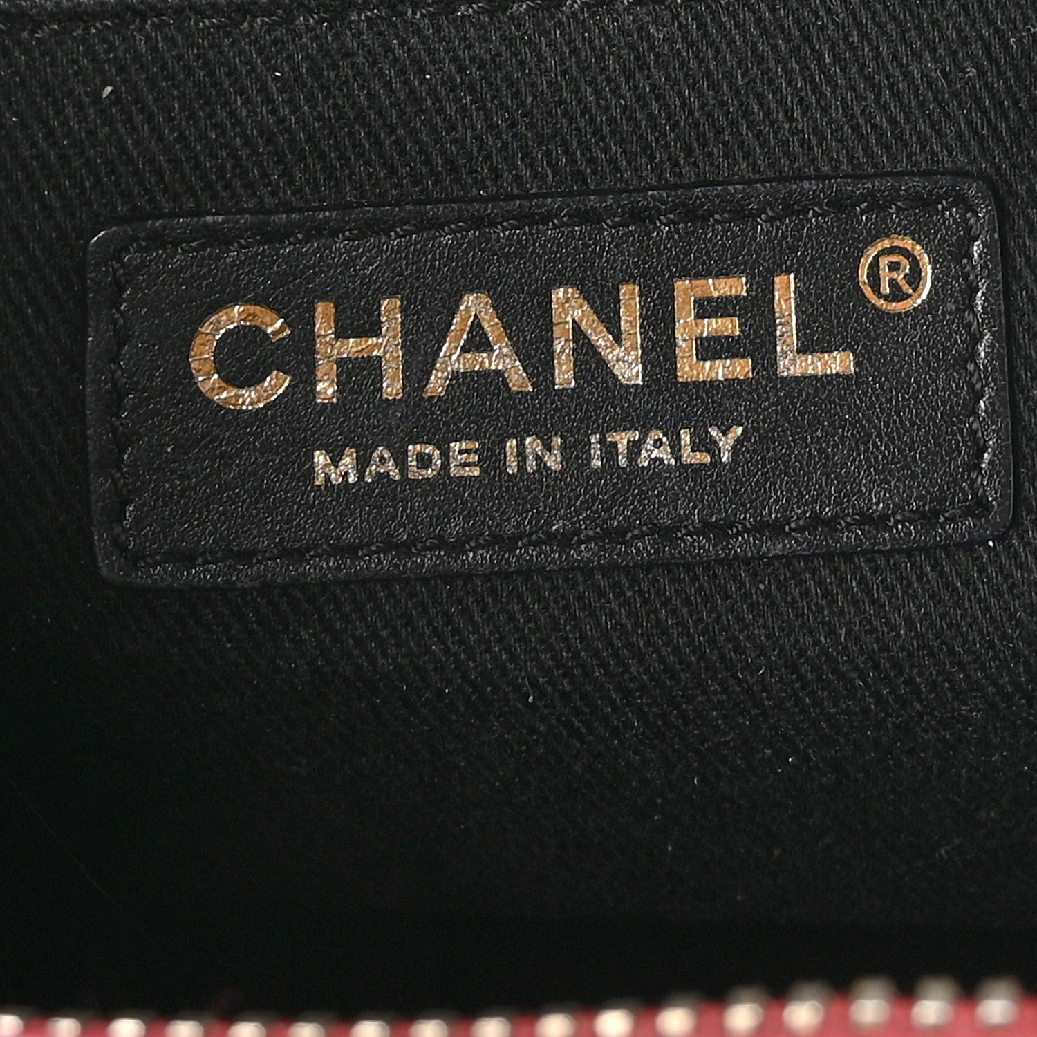 Chanel Shiny Calfskin Goatskin Quilted Small Coco Curve Vanity Burgundy 7 of 10