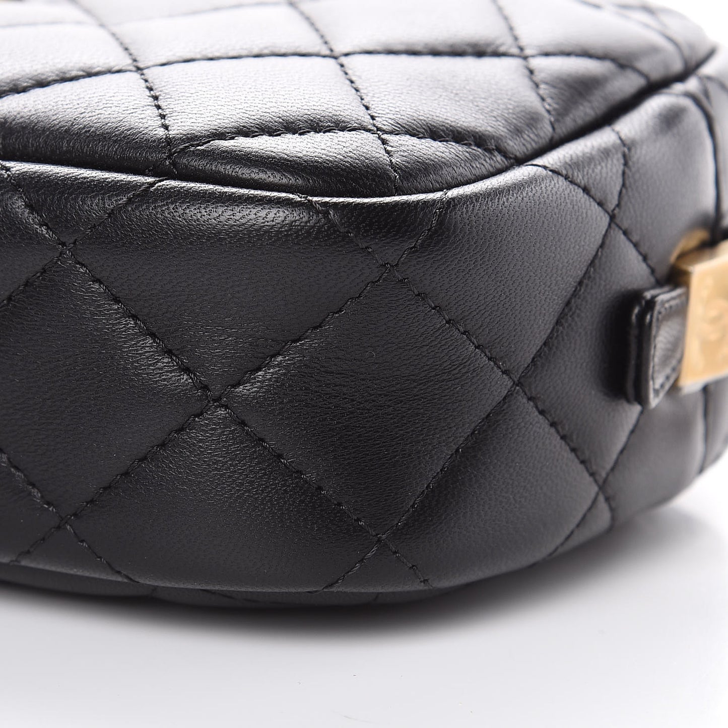 Lambskin Quilted Small Timeless Camera Case Black