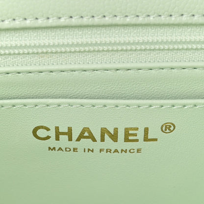 Chanel Caviar Quilted Retro Medium Twist Top Handle Clutch Light Green 6 of 10