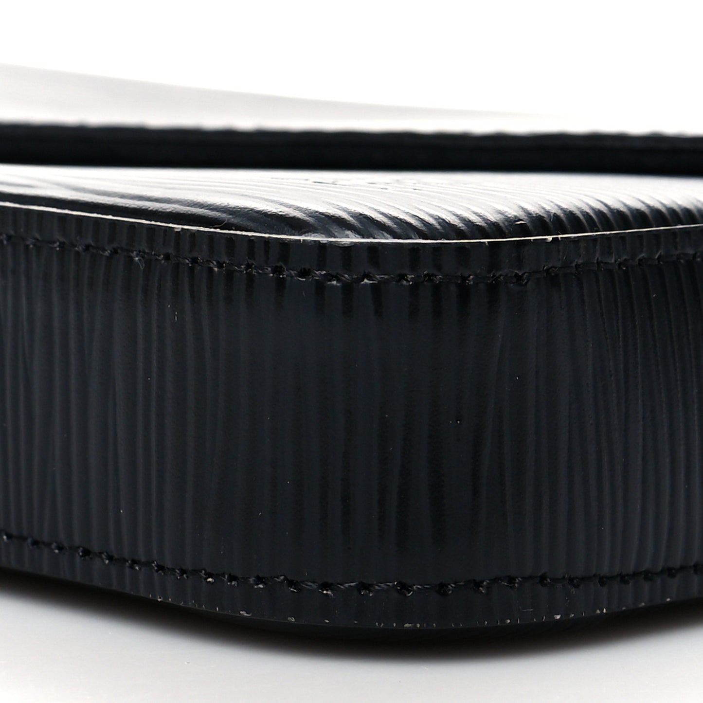 Epi Pochette Felicie Black