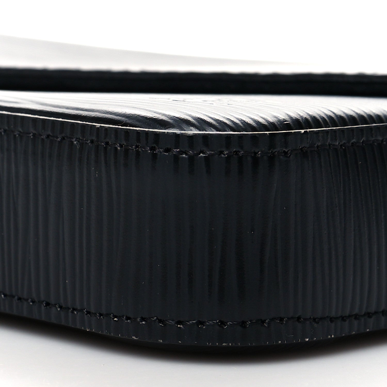 Louis Vuitton Epi Pochette Felicie Black 12 of 12