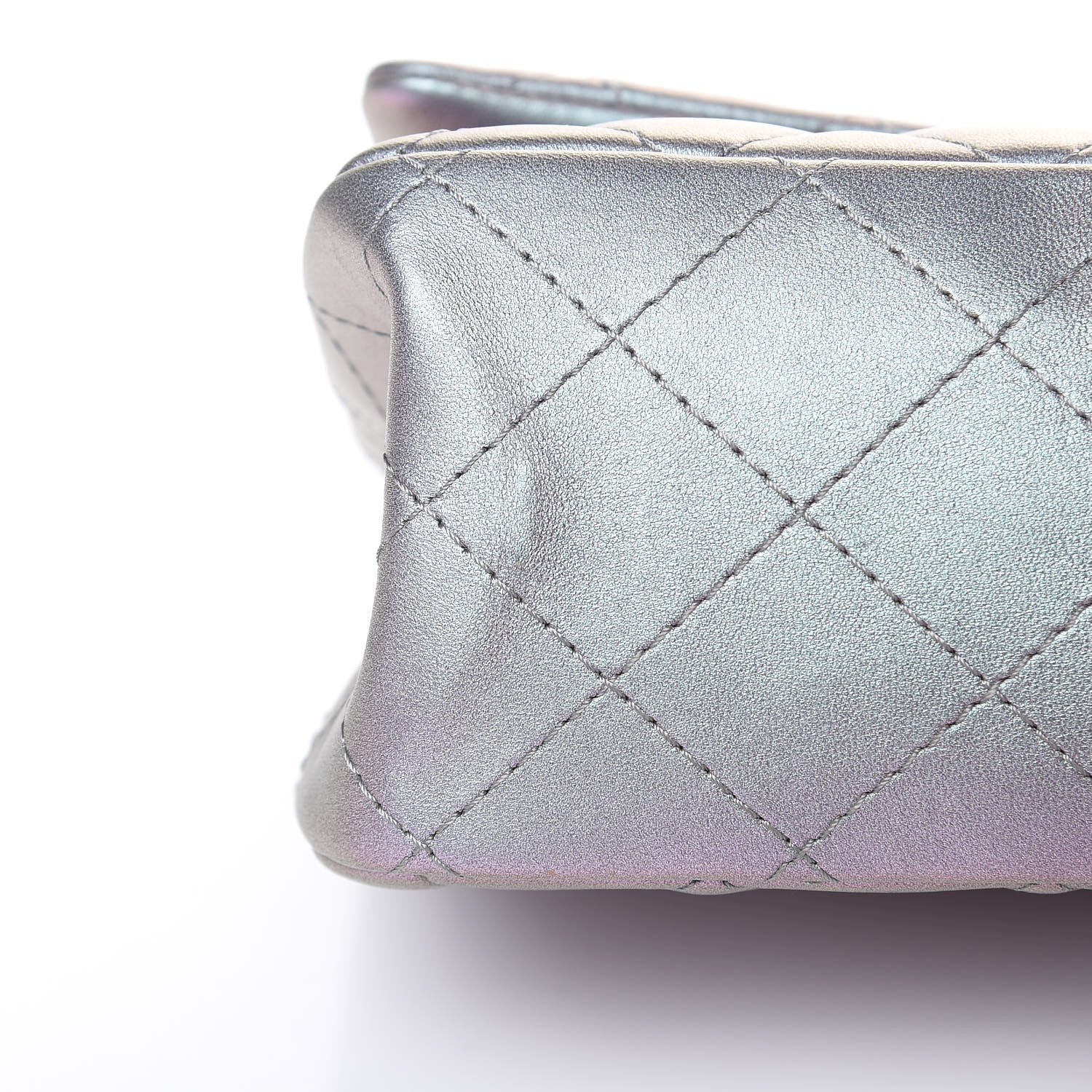 Chanel Iridescent Lambskin Quilted 2.55 Reissue 226 Flap Light Purple 11 of 12
