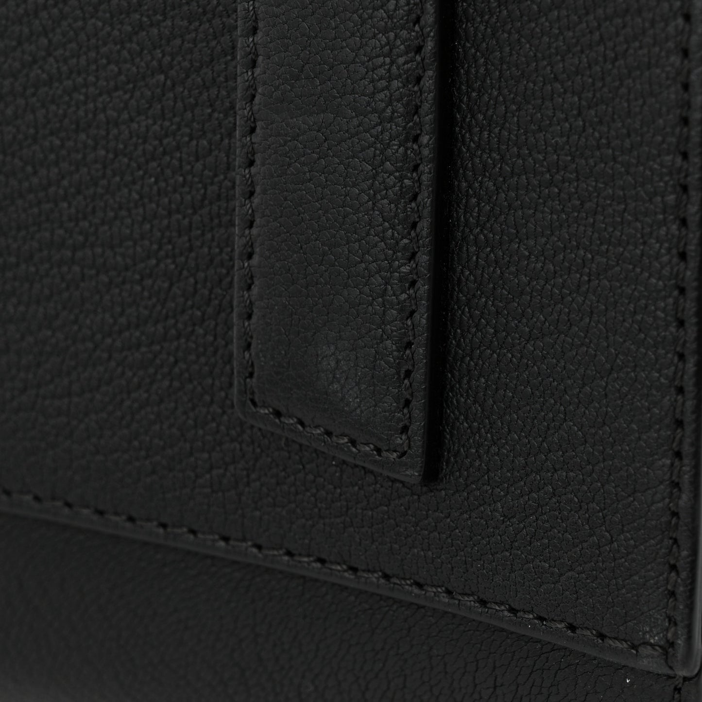Sugar Goatskin Medium Antigona Black