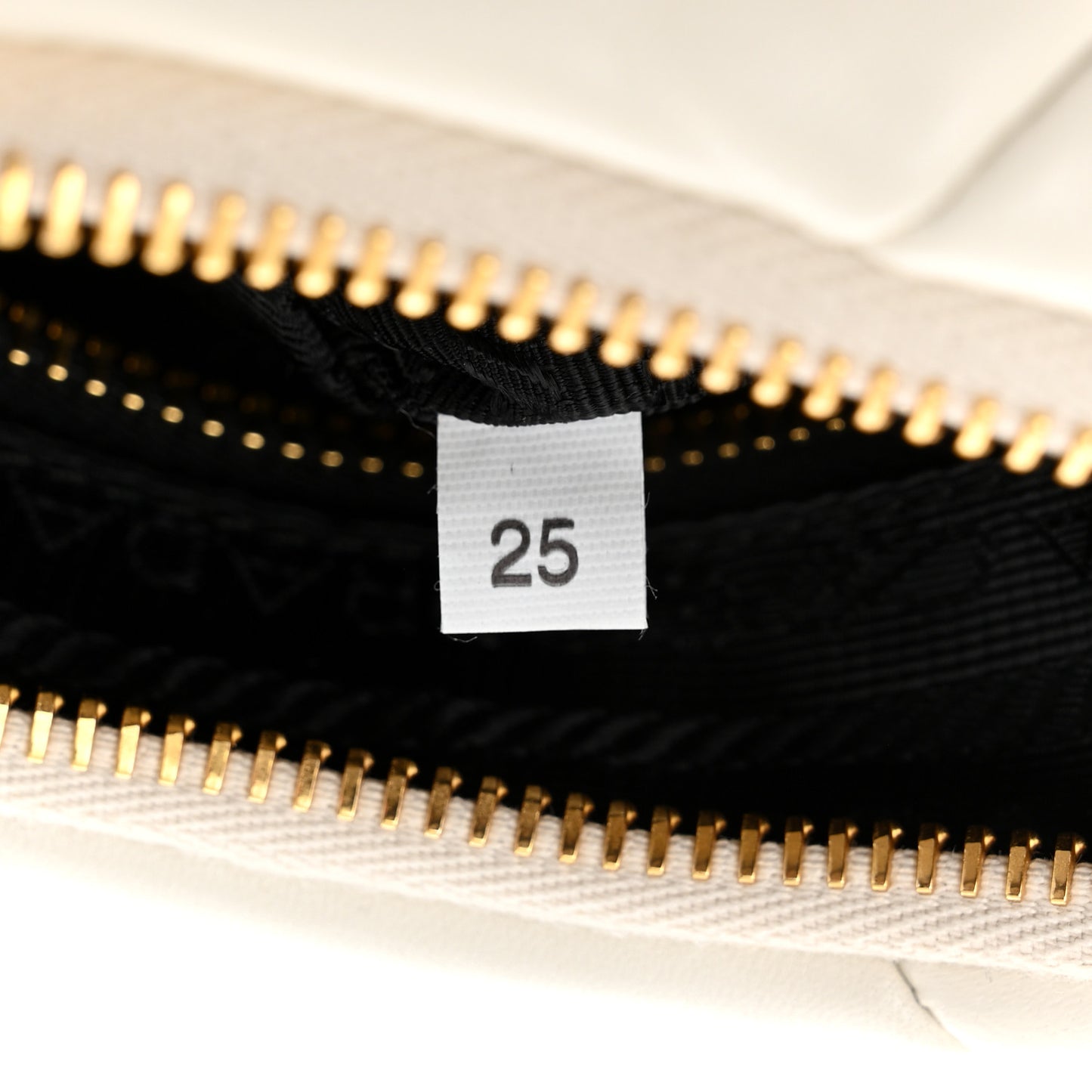 Nappa Triangle Quilted Patchwork System Bag Bianco