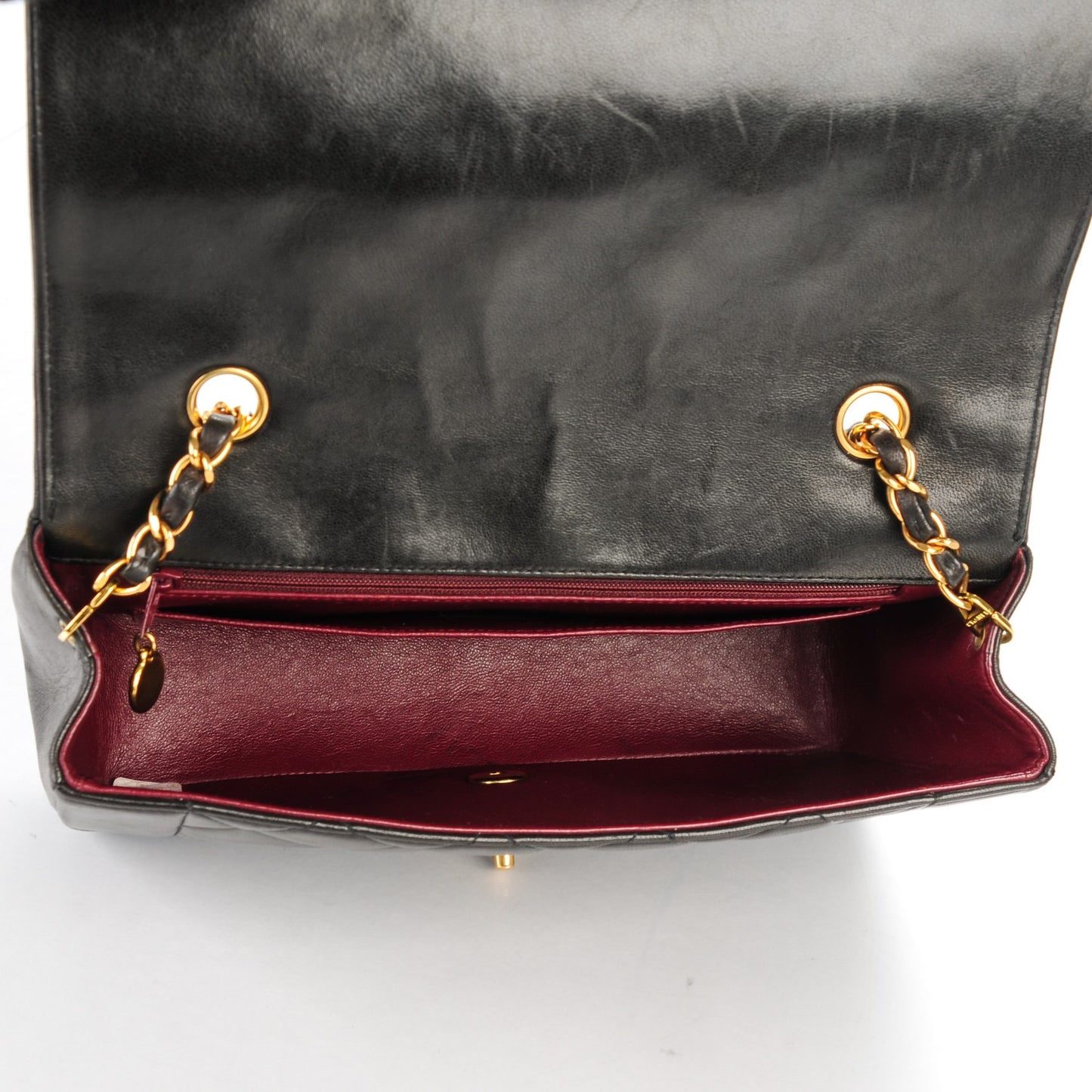 Lambskin Medium Single Flap Black