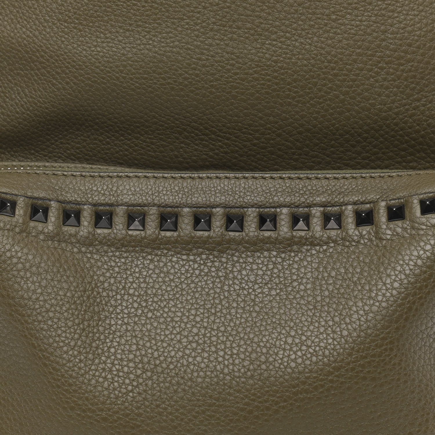 Valentino Garavani Grained Calfskin Medium Rockstud Backpack Army Green 7 of 18