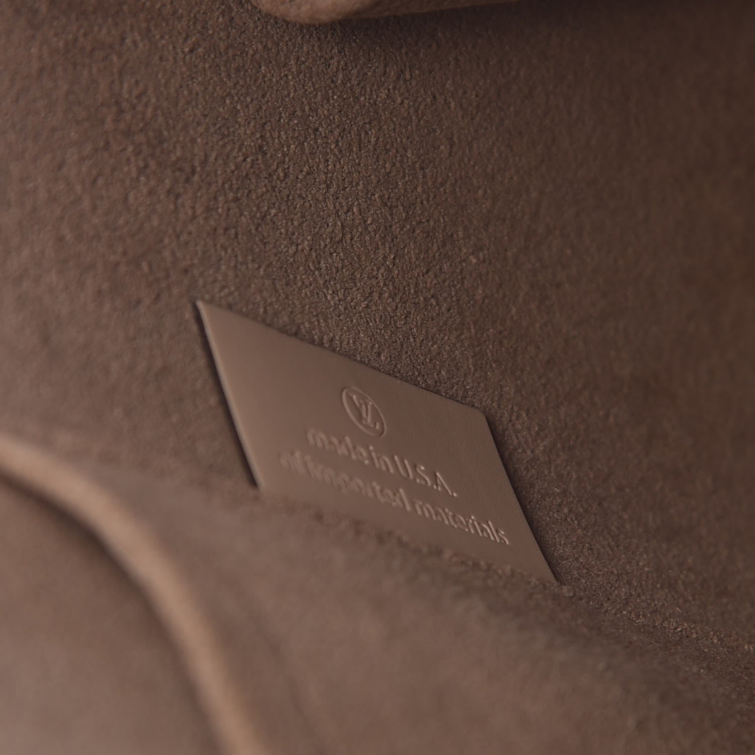 Louis Vuitton Epi Alma PM Dune 7 of 14