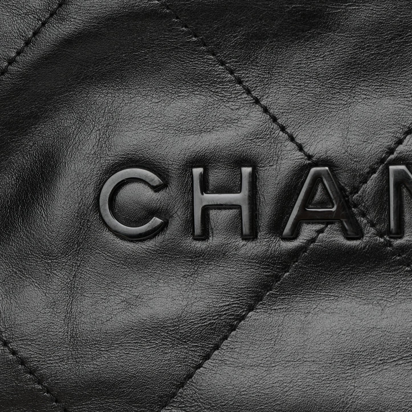 Shiny Calfskin Quilted Small Chanel 22 So Black
