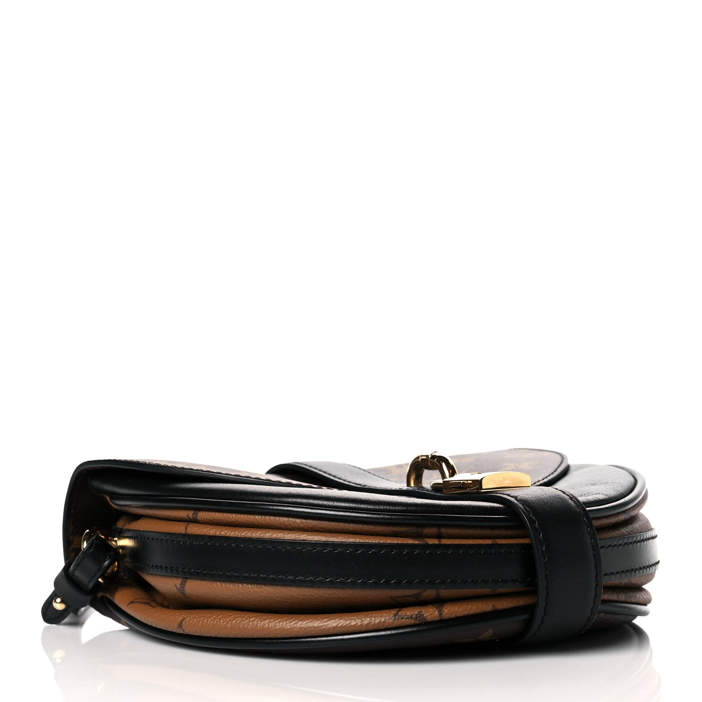 Reverse Monogram Chantilly Lock Black