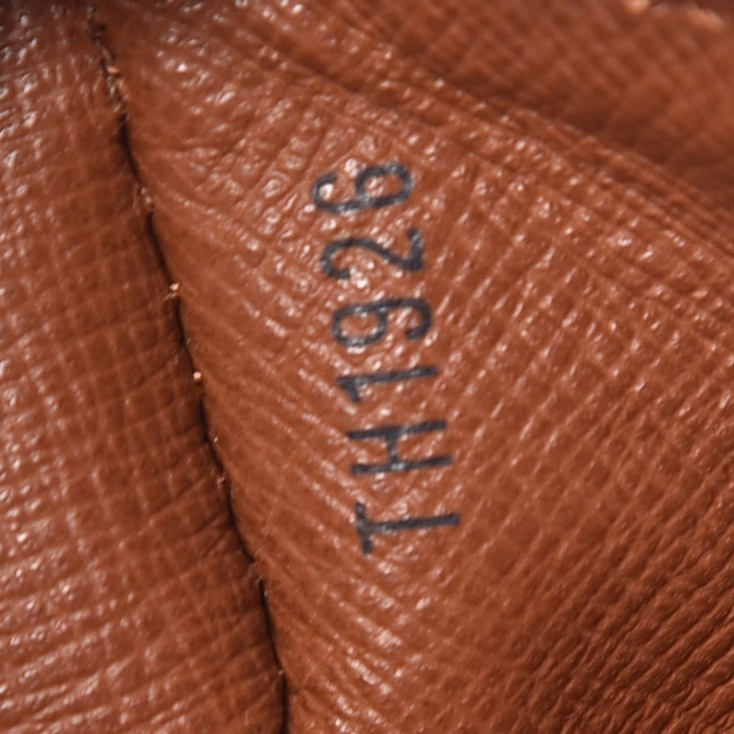 Monogram Papillon 30