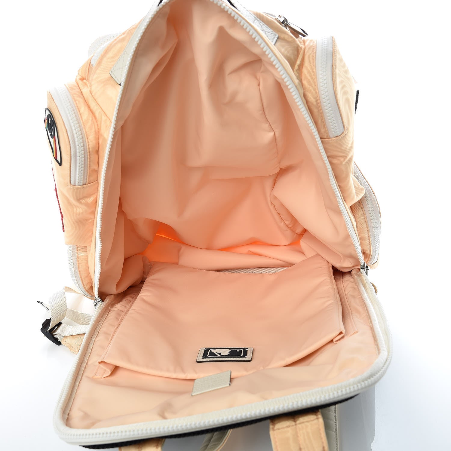 Gucci X MLB Nylon NY Yankees Patches Backpack Bianco 5 of 11