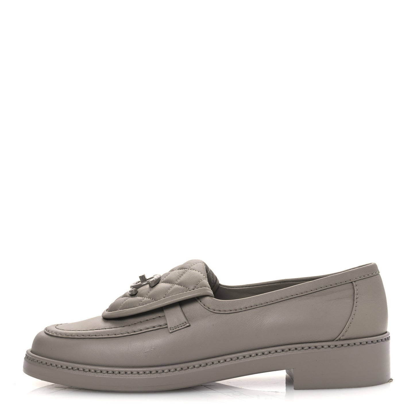 Lambskin Quilted CC Turnlock Loafers 39 Grey