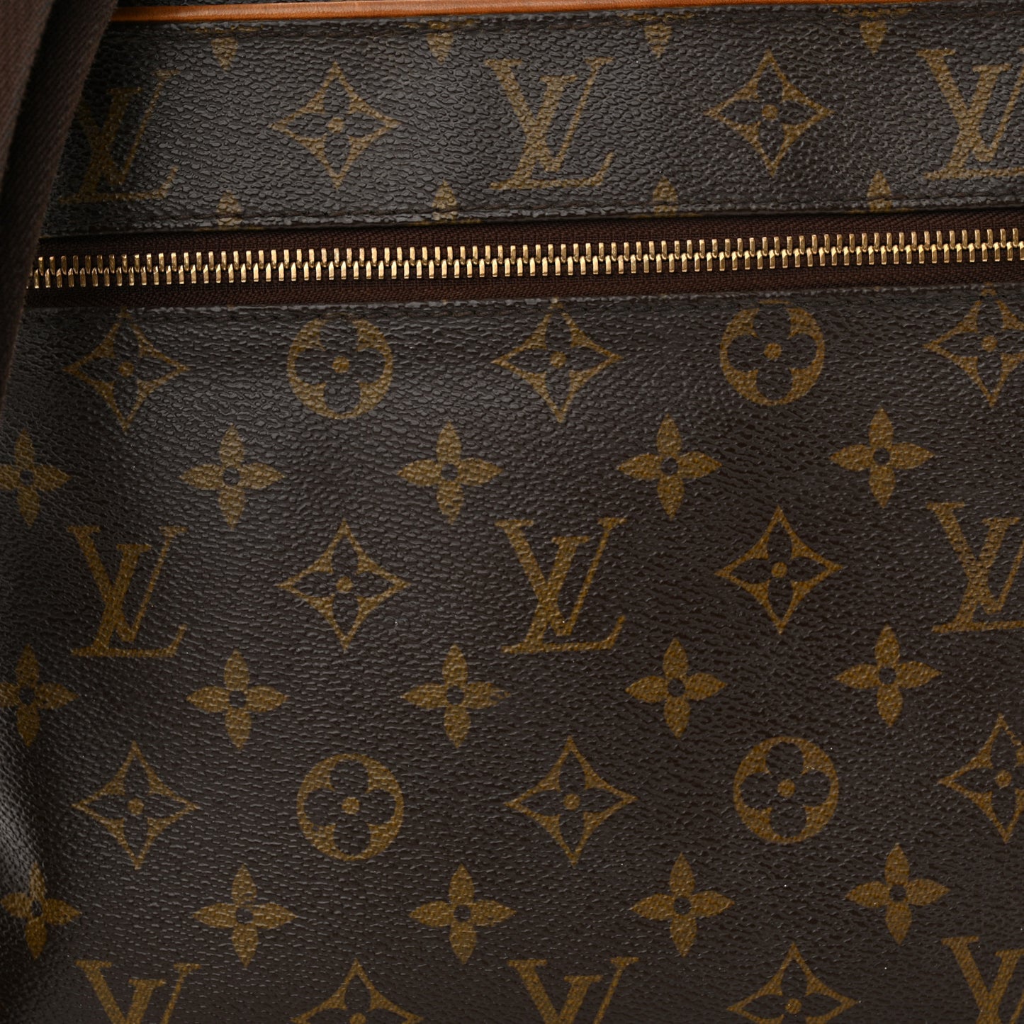 Monogram Pochette Valmy