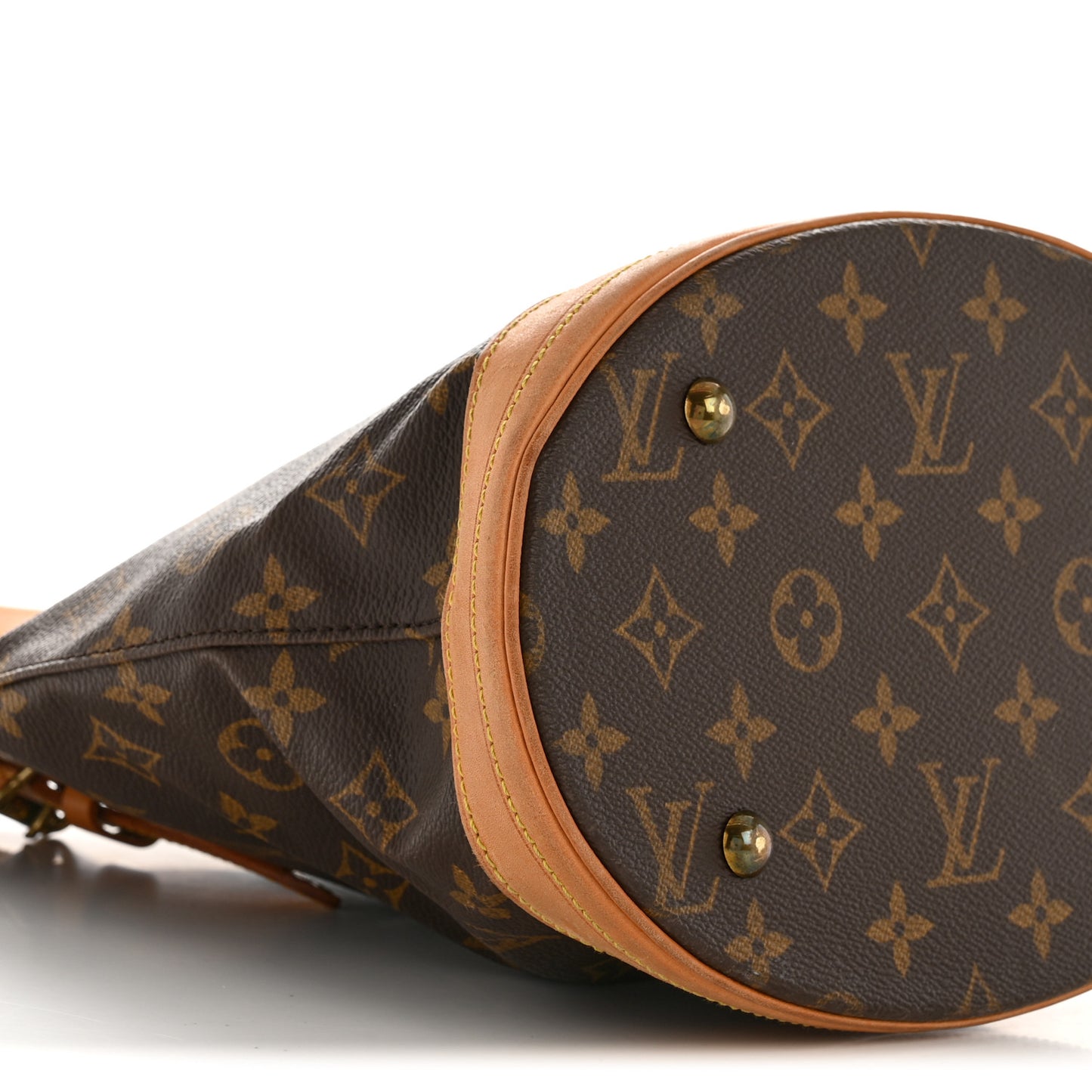 Monogram Petit Bucket 23