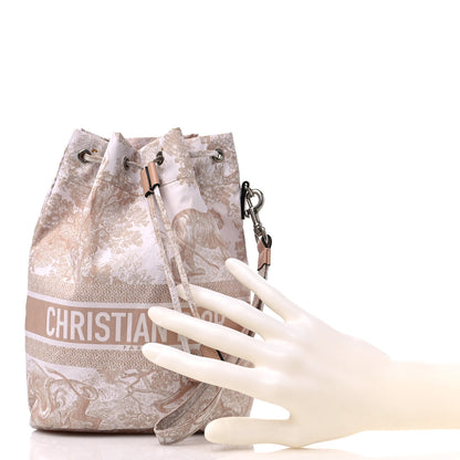 Christian Dior Technical Fabric Embroidered Toile De Jouy Sauvage DiorTravel Pouch Rose 2 of 9