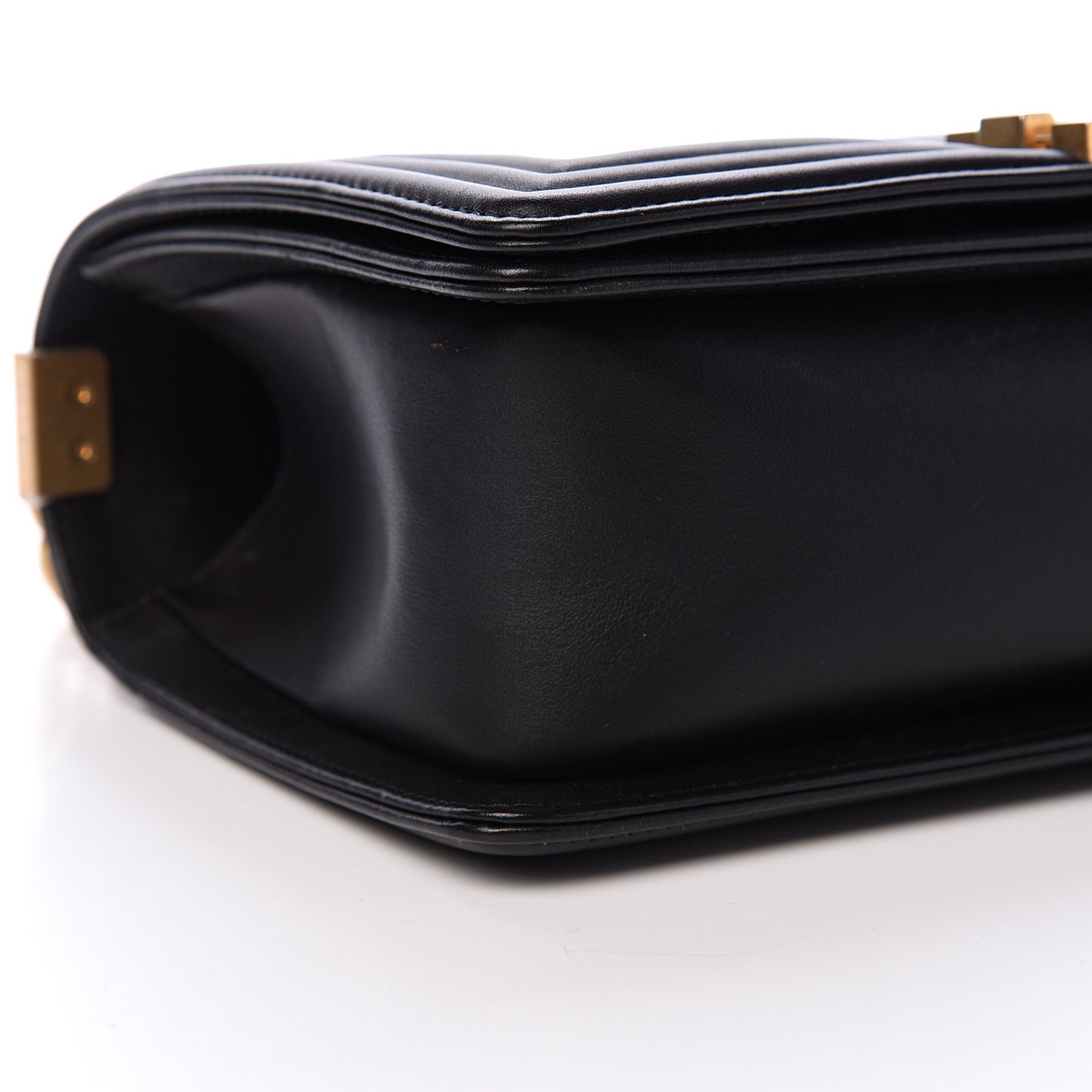 Calfskin Quilted Medium Boy Flap Black