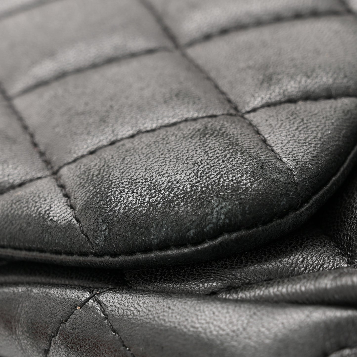 Lambskin Quilted Jumbo Single Flap Black