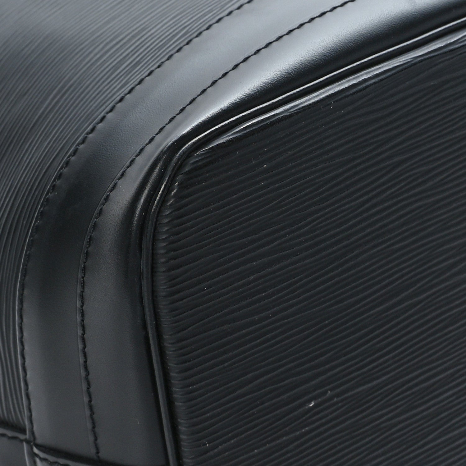 Louis Vuitton Epi Noe Black 6 of 9