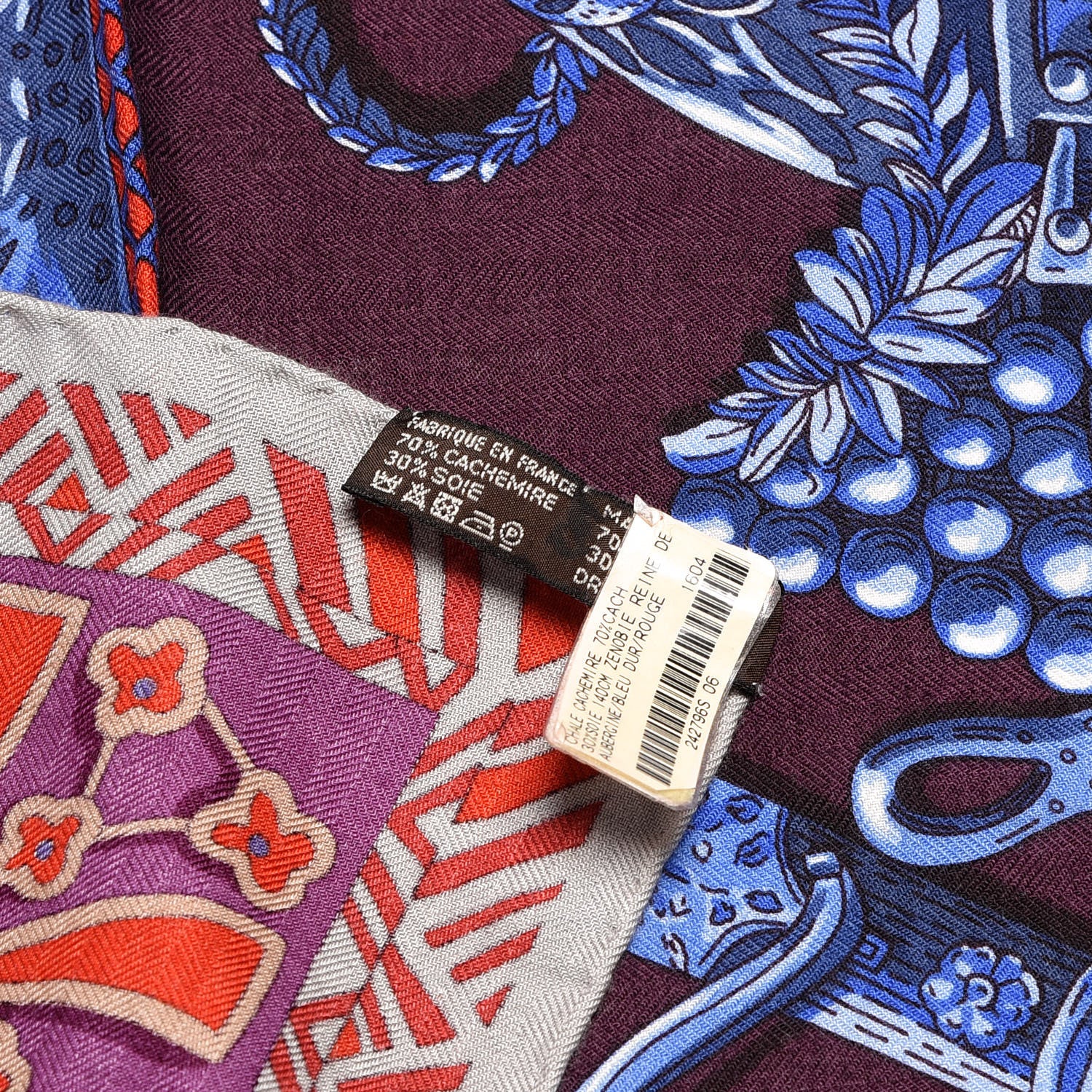 Hermes Cashmere Silk Zenobie Reine De Palmyre Shawl 140 Aubergine Bleu Dur Rouge 5 of 5