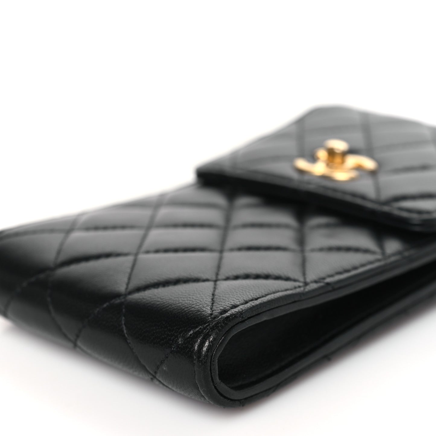 Lambskin Quilted Pearl Crush Phone Holder With Chain Black