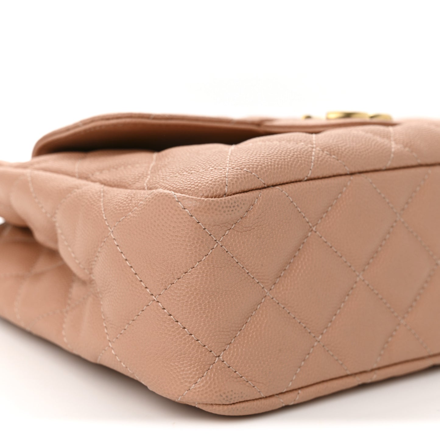 Caviar Quilted Wavy CC Hobo Beige