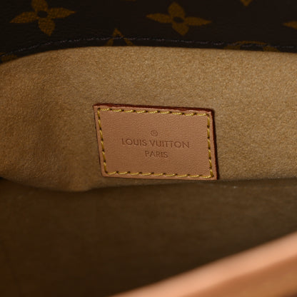 Louis Vuitton Monogram Artsy MM 6 of 11