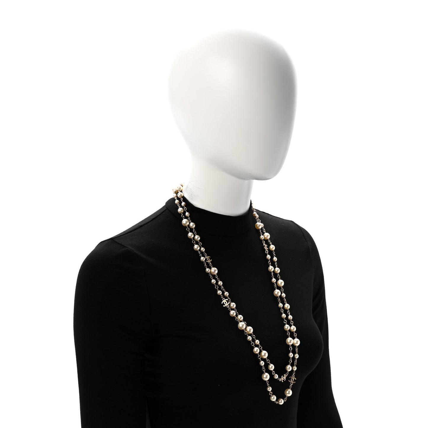 Graduated Pearl CC Long Necklace Gold