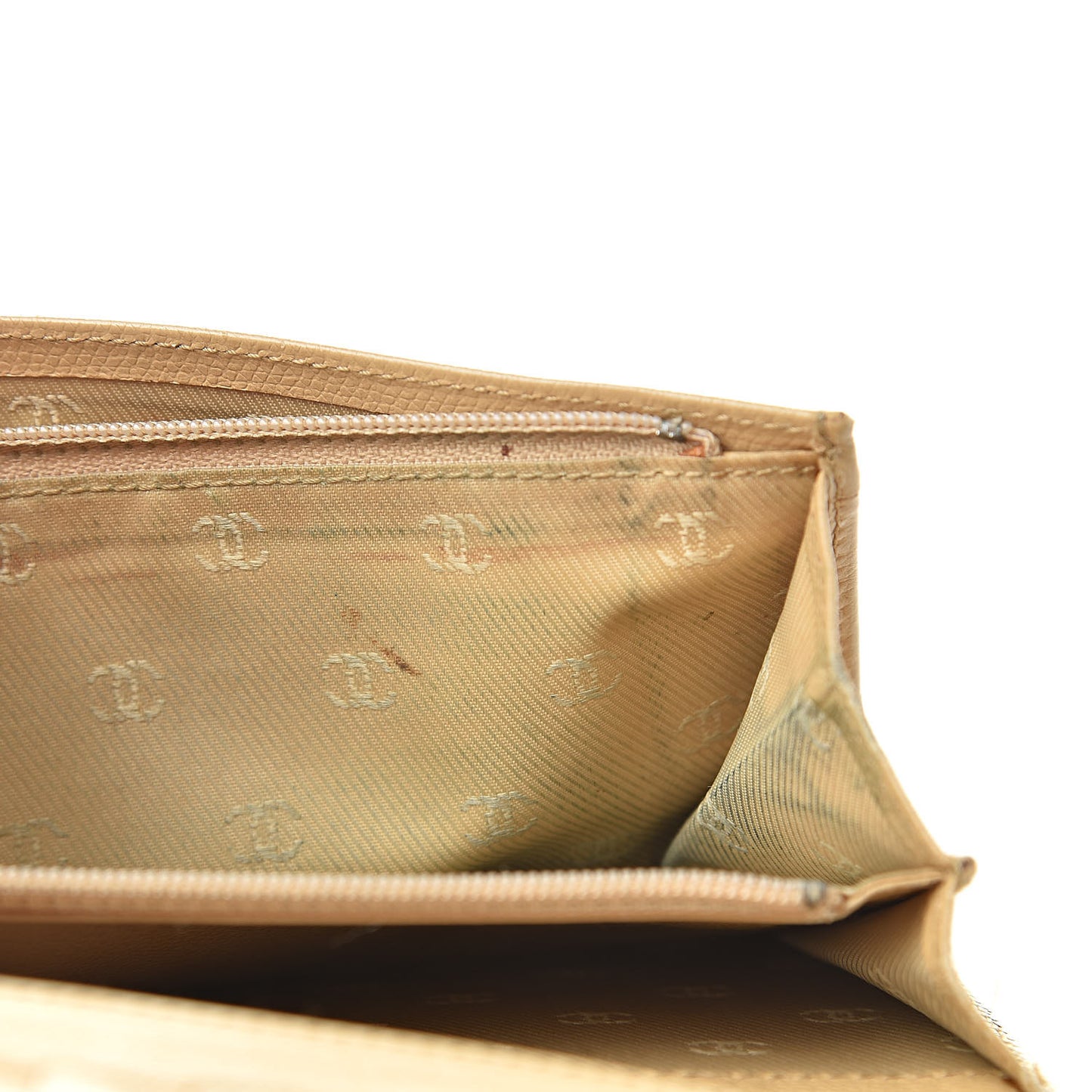 Grained Calfskin CC Button Yen Wallet Beige