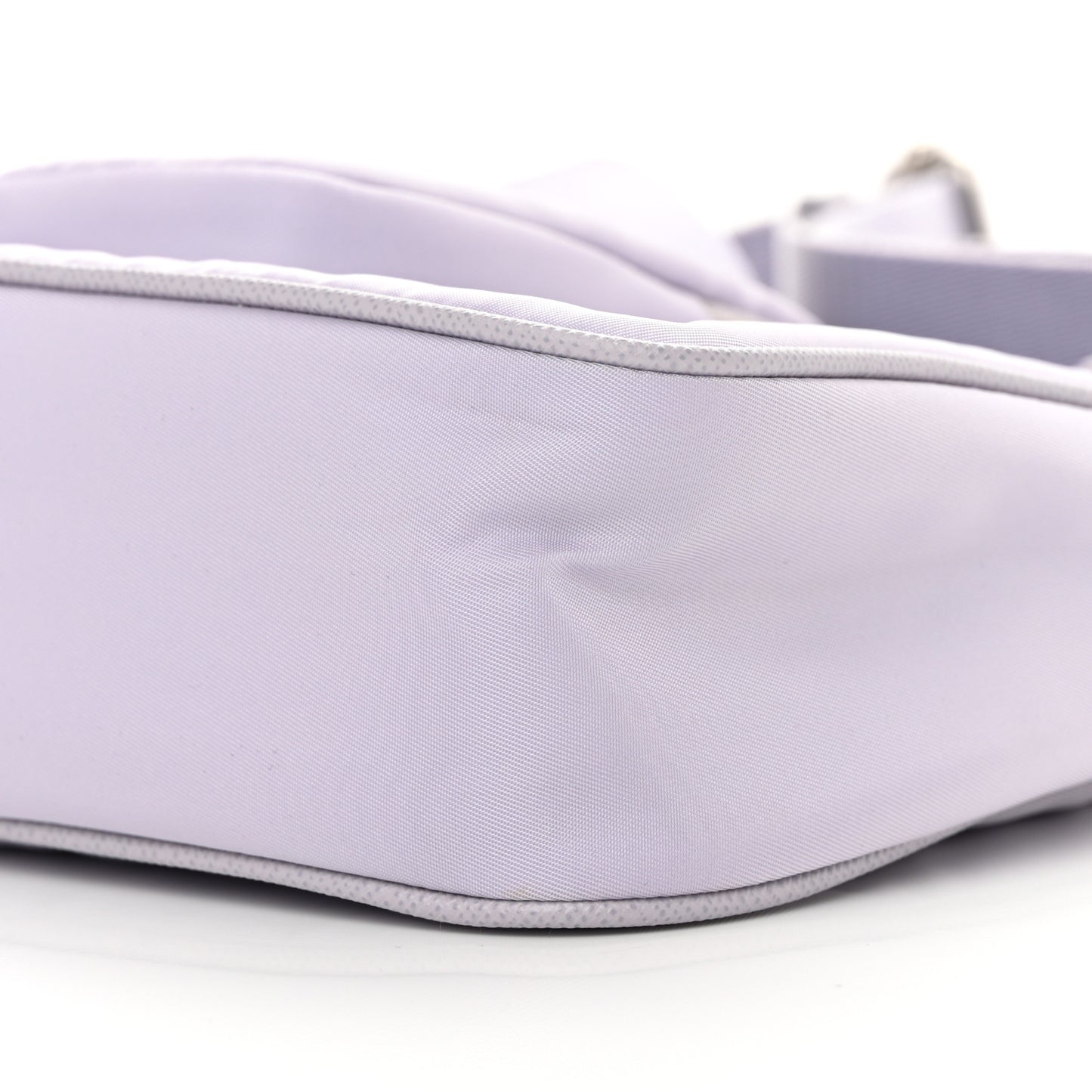 Re-Nylon Saffiano Re-Edition 2005 Shoulder Bag Glicine