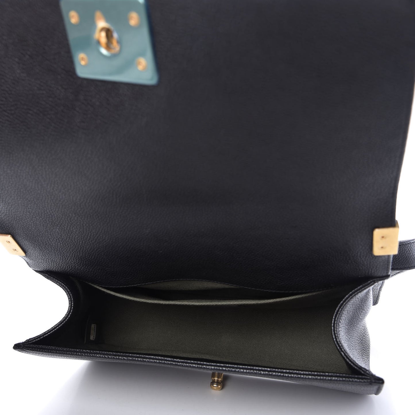 Caviar Quilted Medium Boy Flap Black