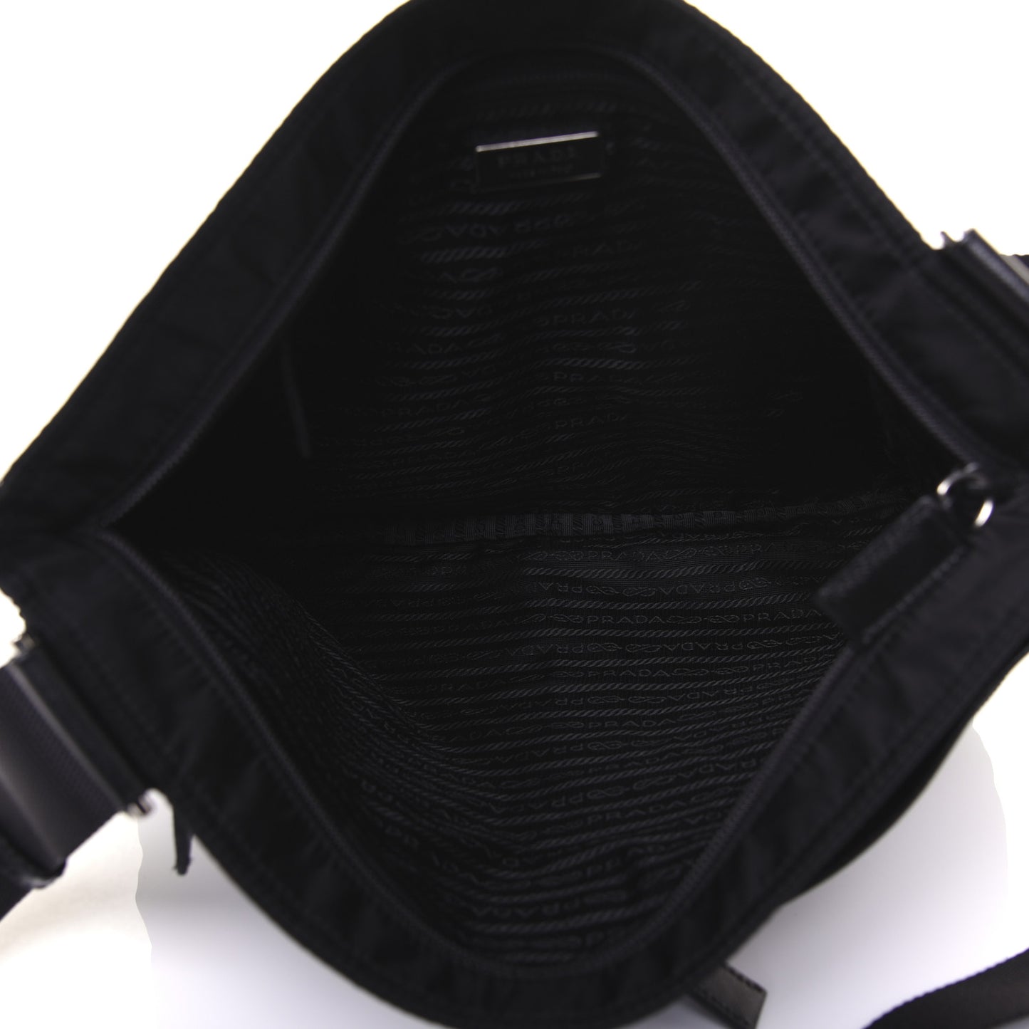Nylon Flat Messenger Bag Black