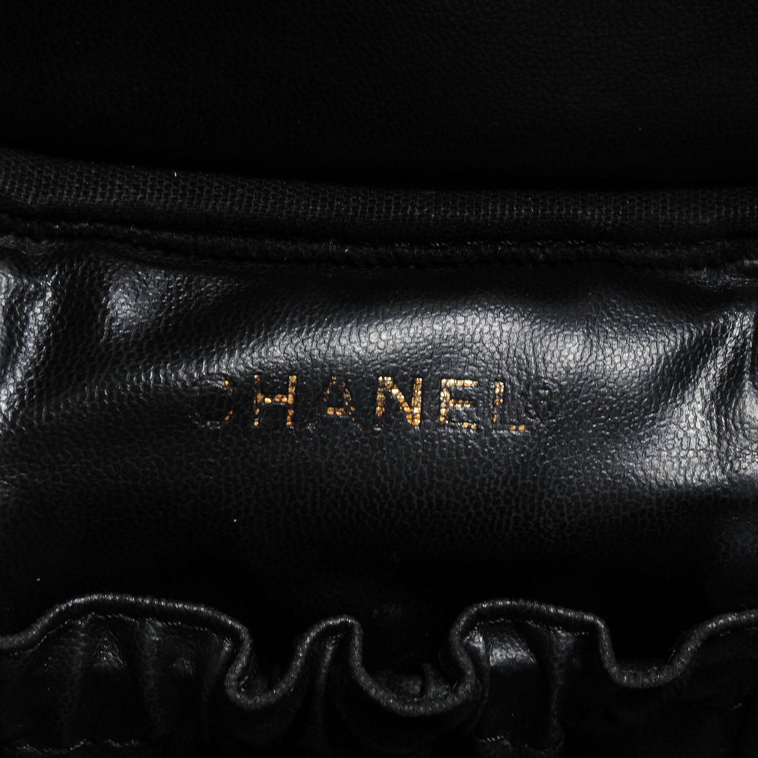 Chanel Caviar Vanity Case Black 6 of 7