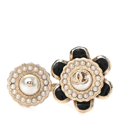 Chanel Pearl Enamel CC Camellia Ring 4 Black Gold 1 of 5