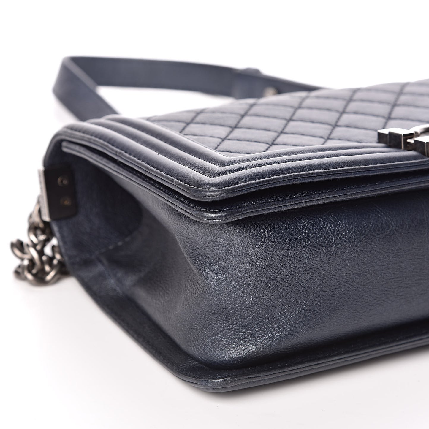 Calfskin Quilted Medium Boy Flap Dark Navy