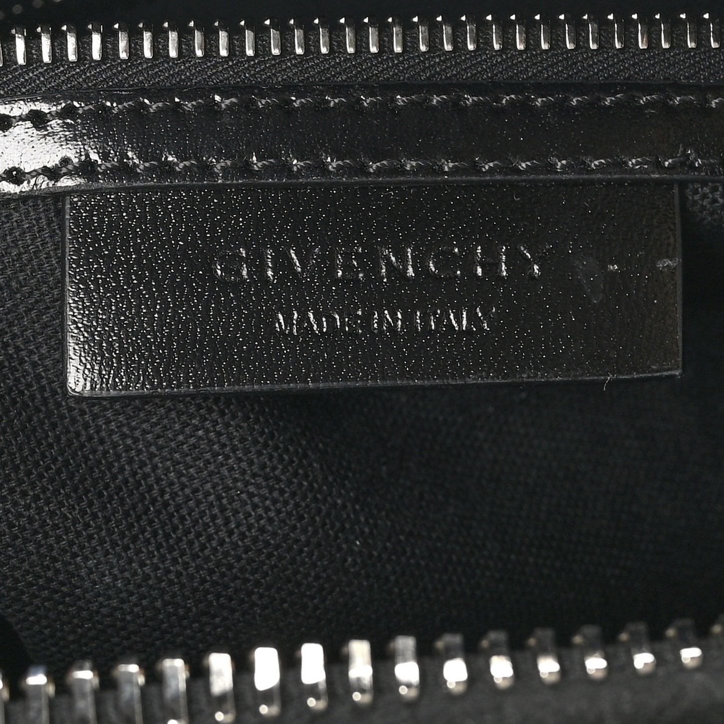 Shiny Lord Calfskin Small Antigona Black