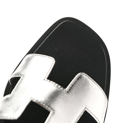 Hermes Metallic Nappa Calfskin Oran Sandals 36 Argent 9 of 10
