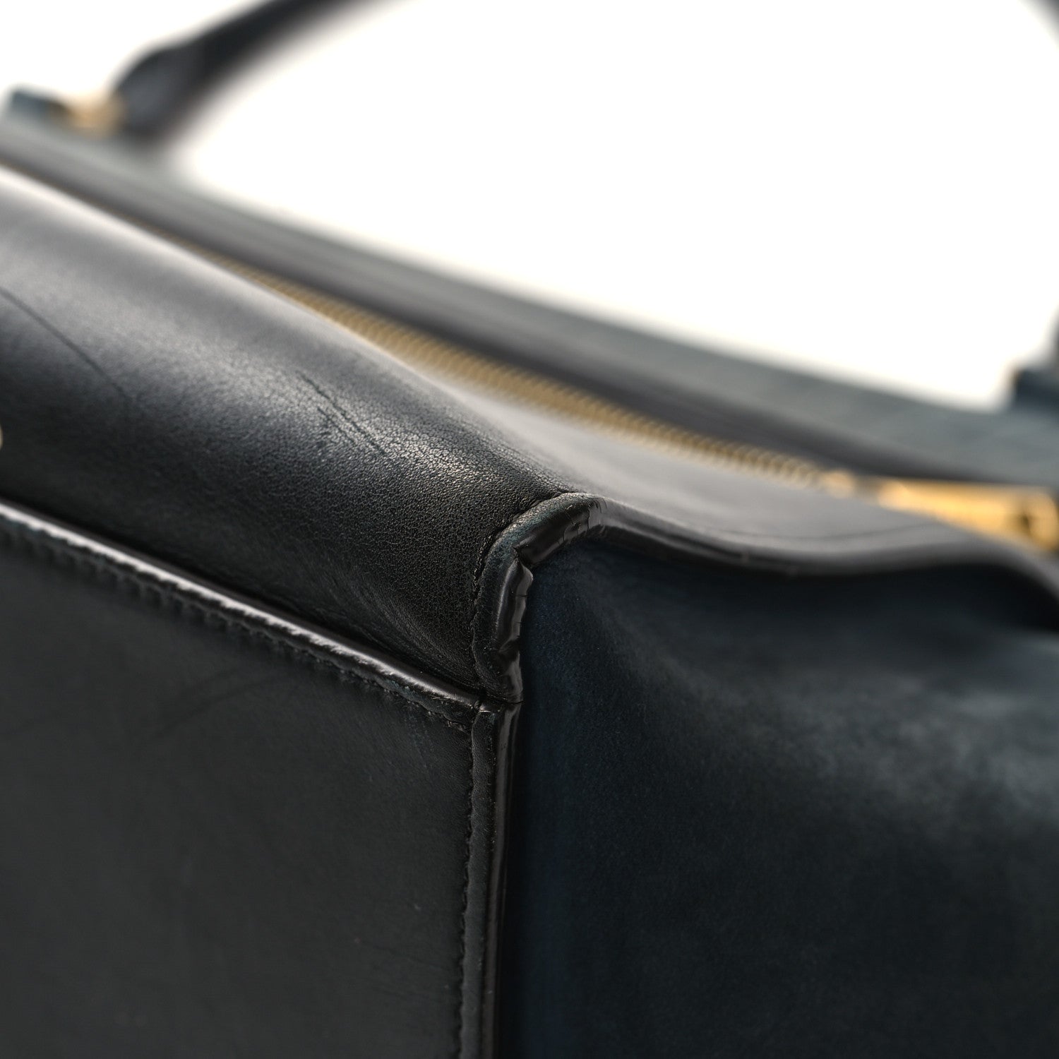 Celine Nubuck Crocodile Embossed Medium Trapeze Navy 11 of 16