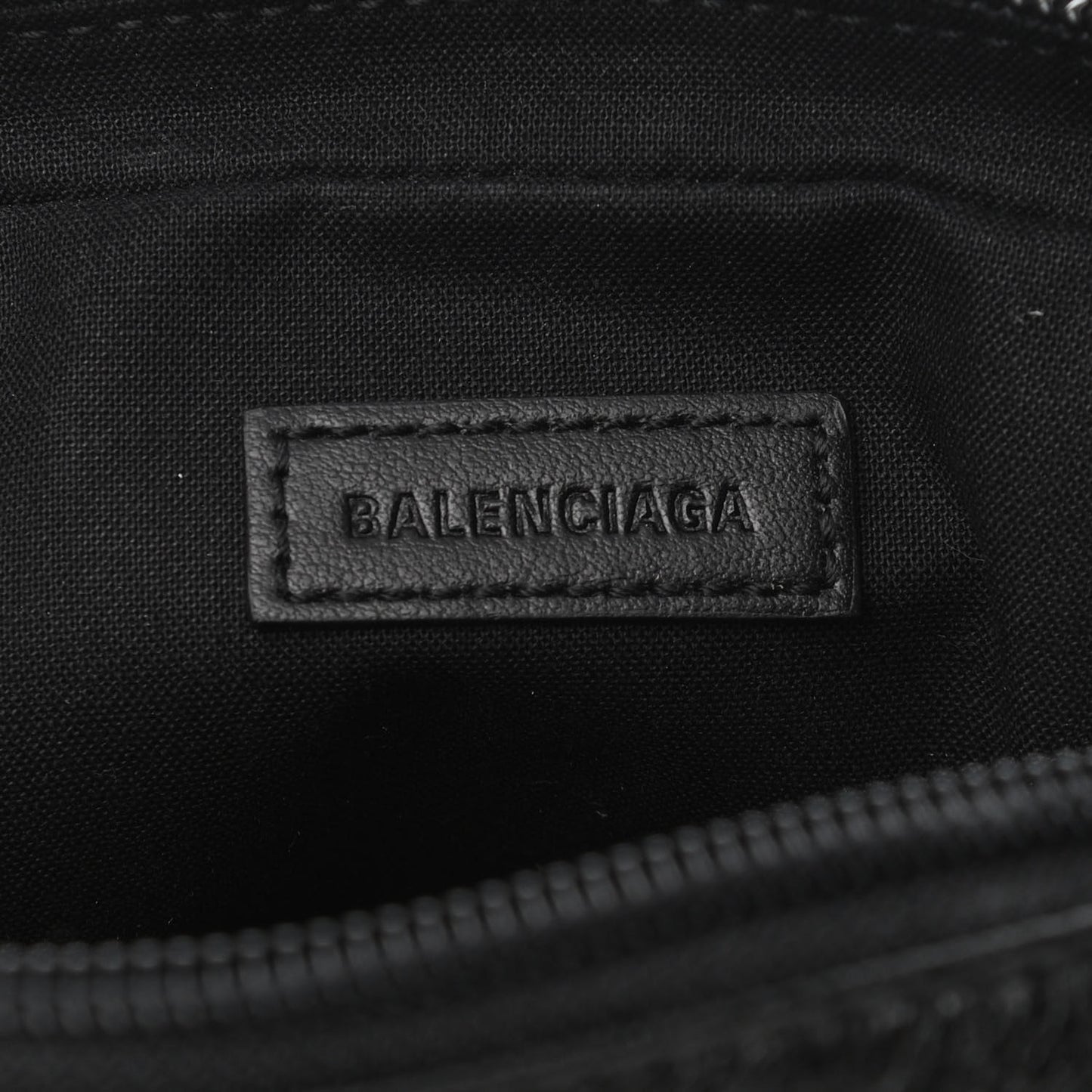 Agneau Logo Explorer Crossbody Messenger Bag Black