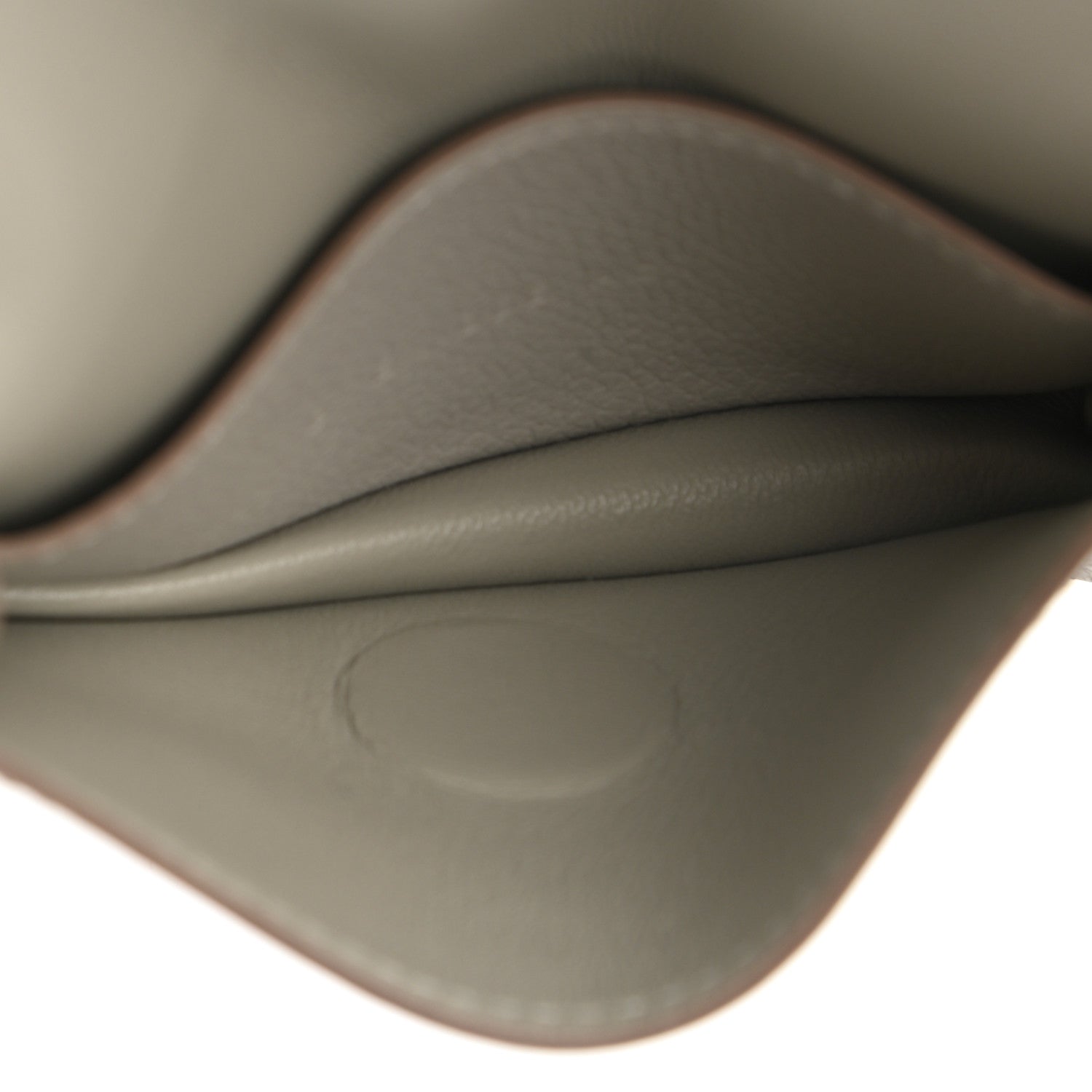 Hermes Togo Dogon Card Case Gris Perle 5 of 8