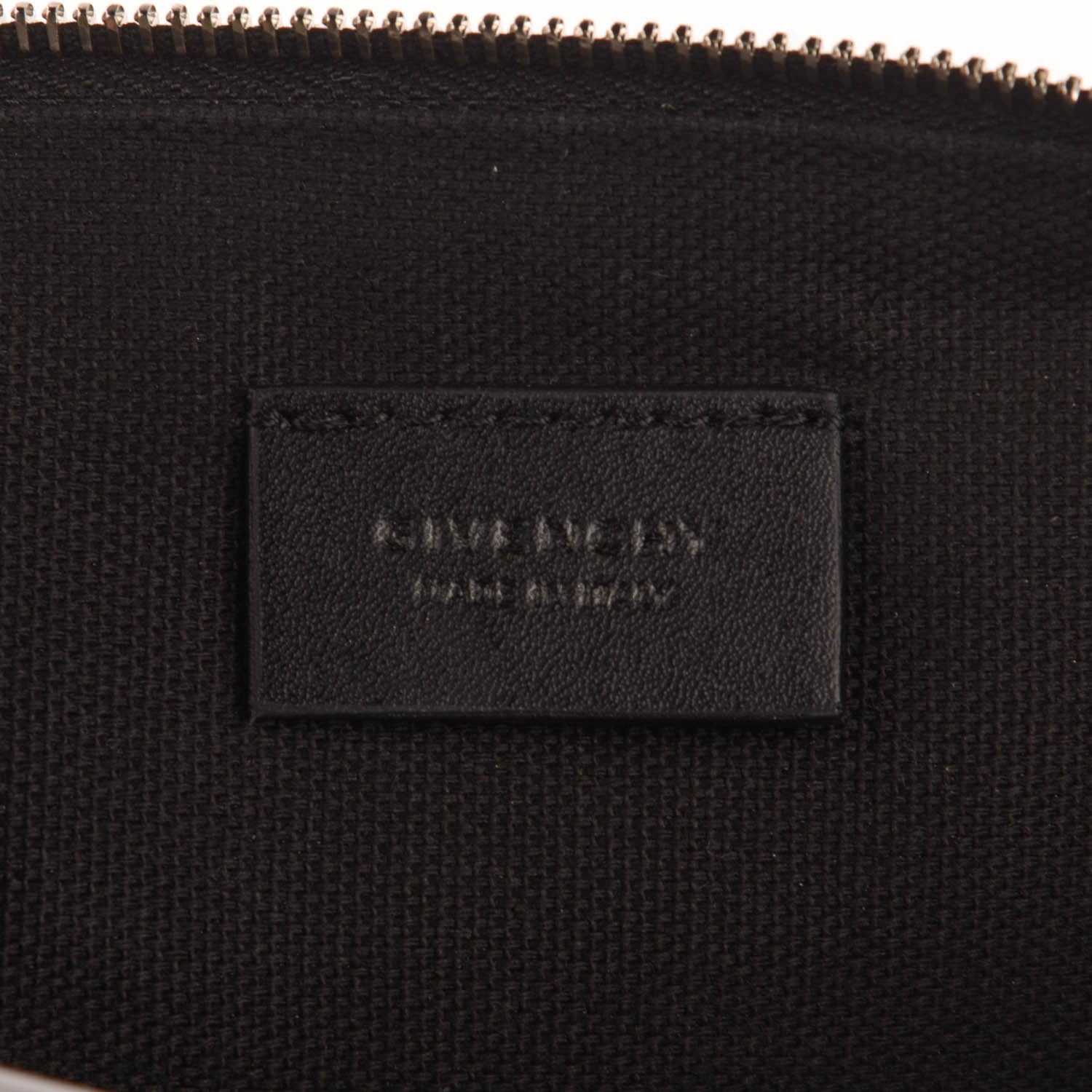 Givenchy Smooth Calfskin Star Small Zip Pouch Black 7 of 12