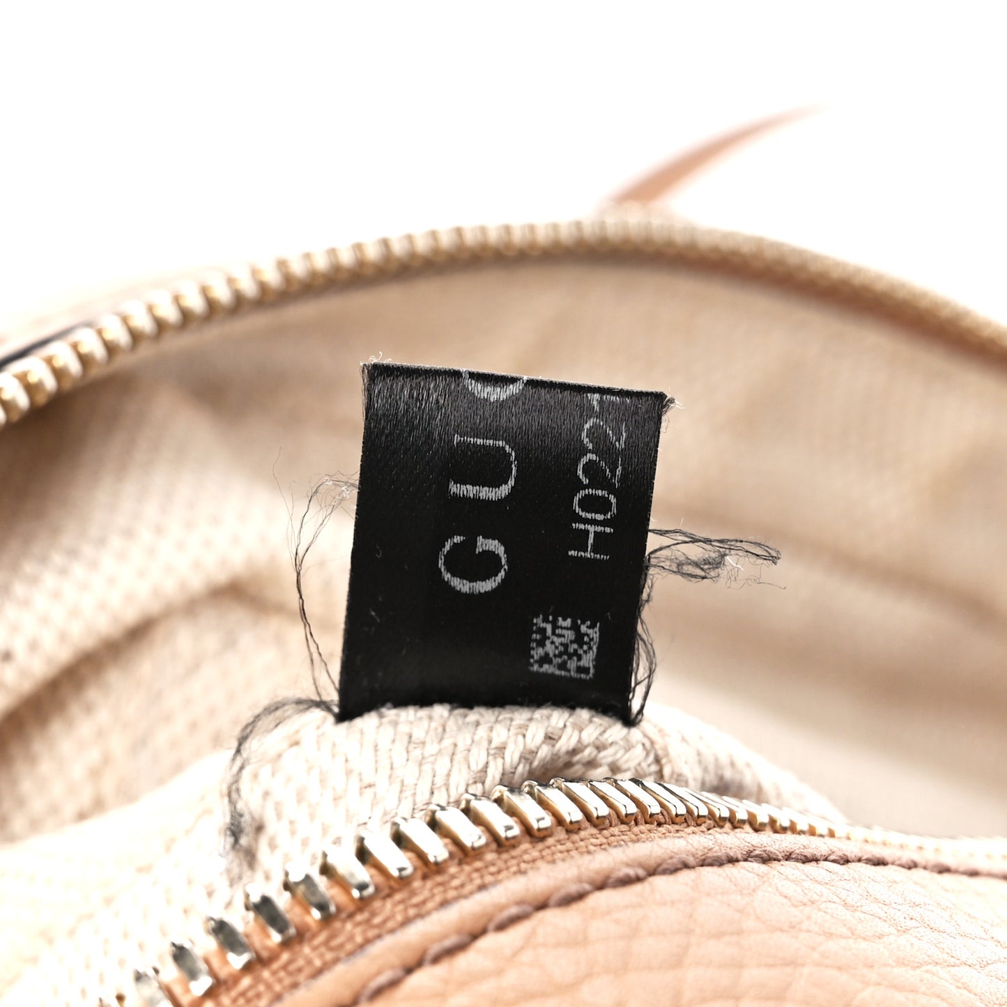 Pebbled Calfskin Small Soho Disco Bag Camelia