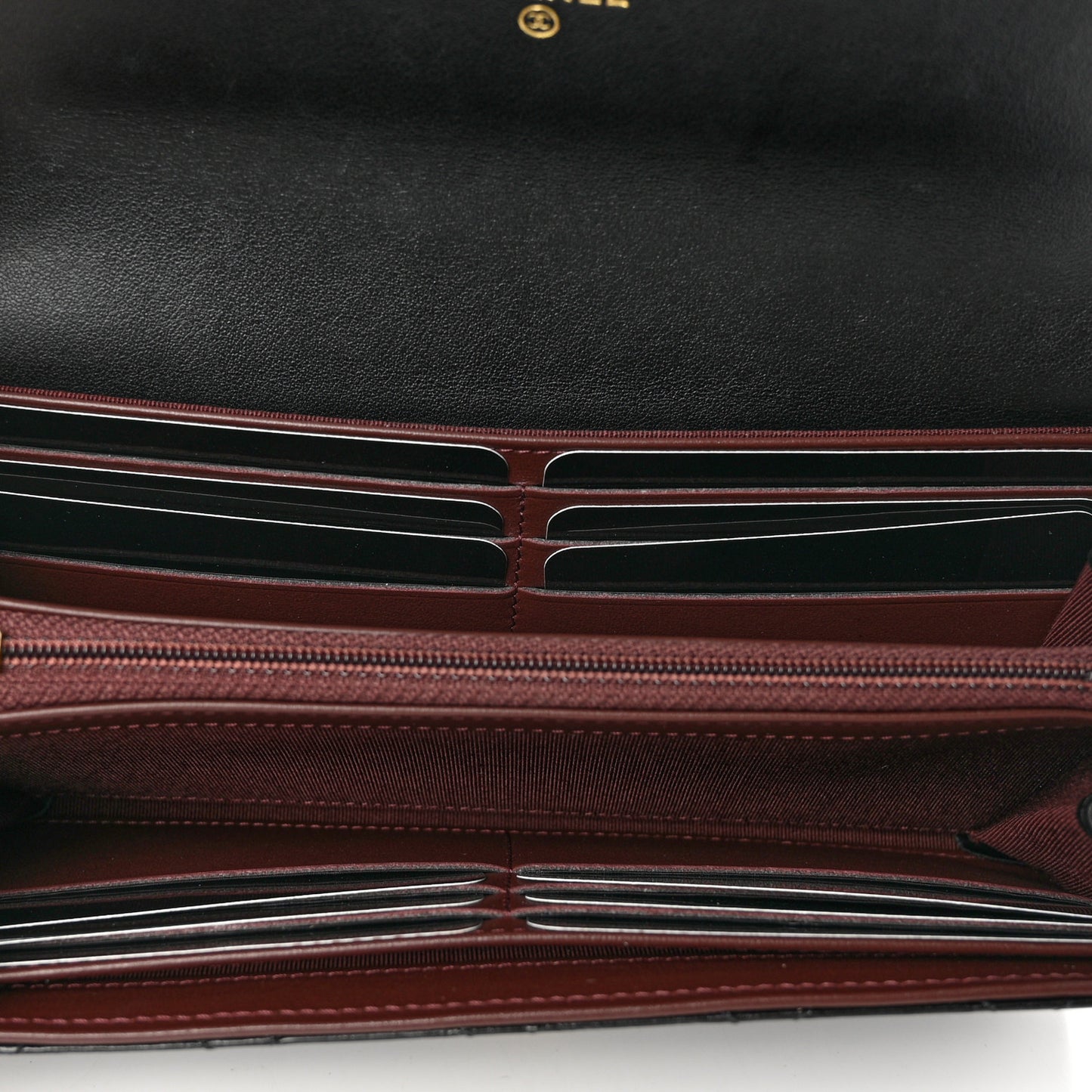 Crumpled Calfskin Quilted Large Reissue Gusset Flap Wallet Black