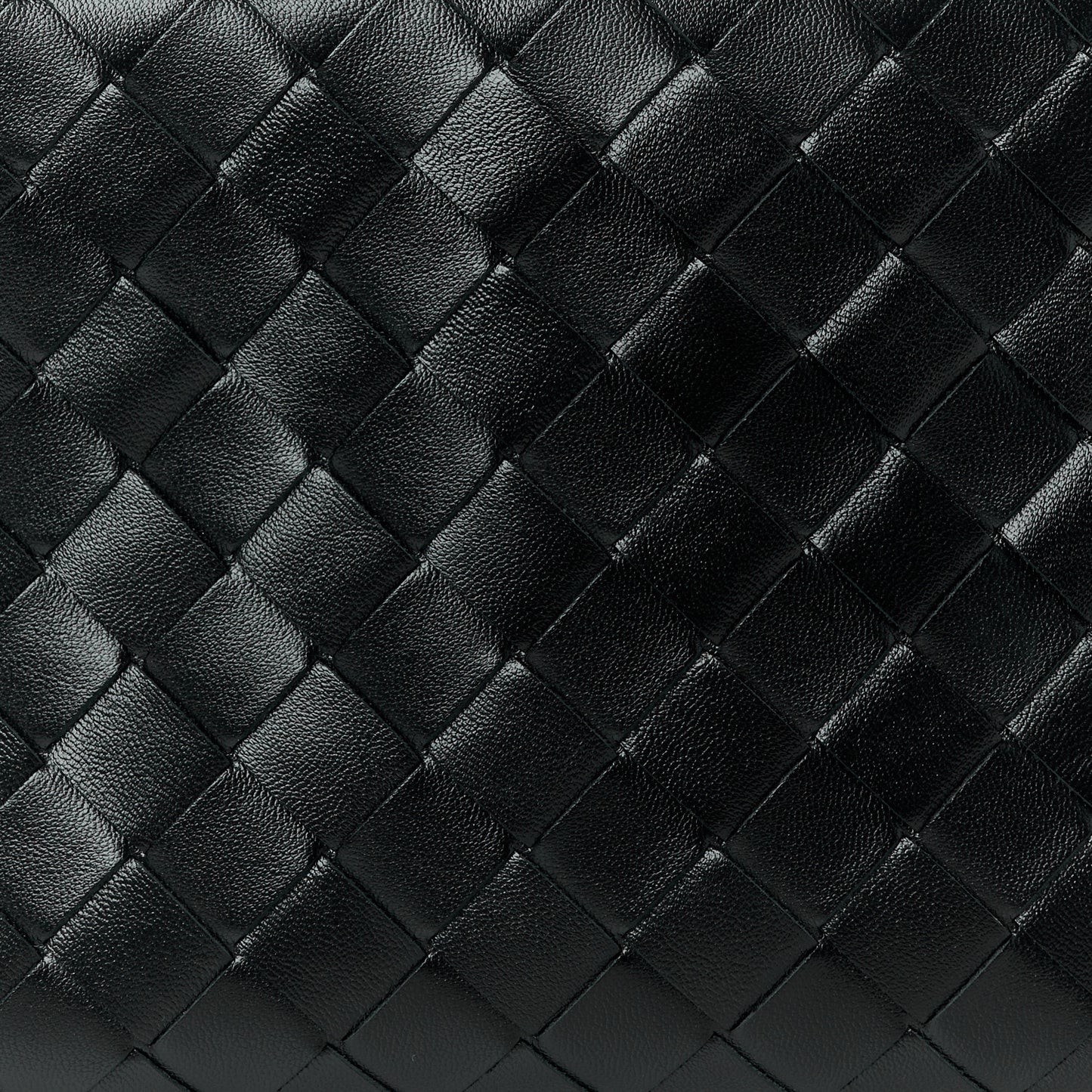 Calfskin Nappa Intrecciato Mini Wallace Black