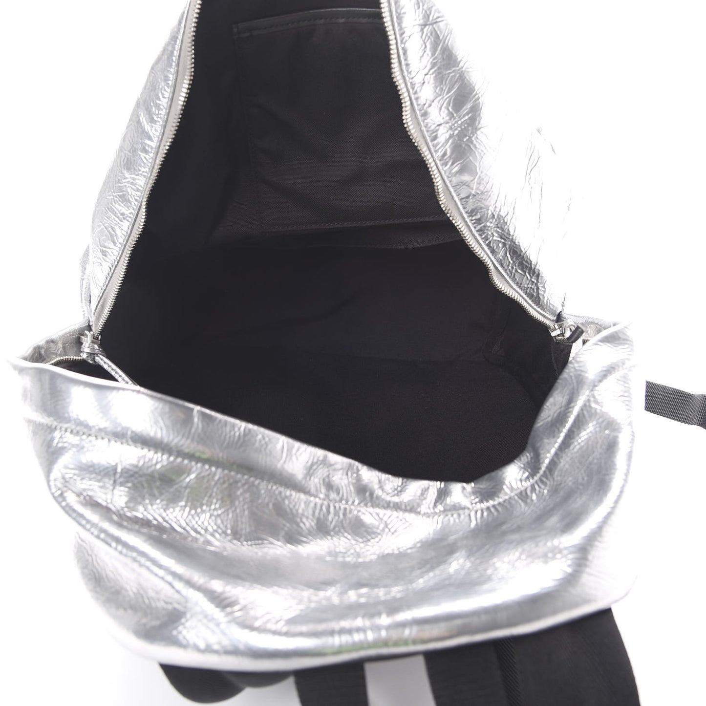 Textured Patent City Backpack Argent