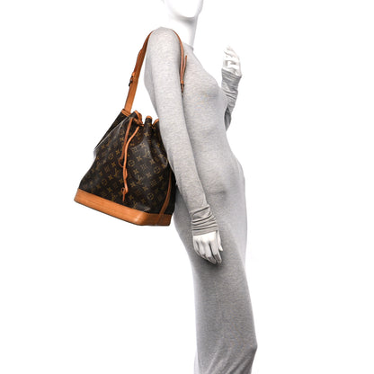 Louis Vuitton Monogram Noe 2 of 13